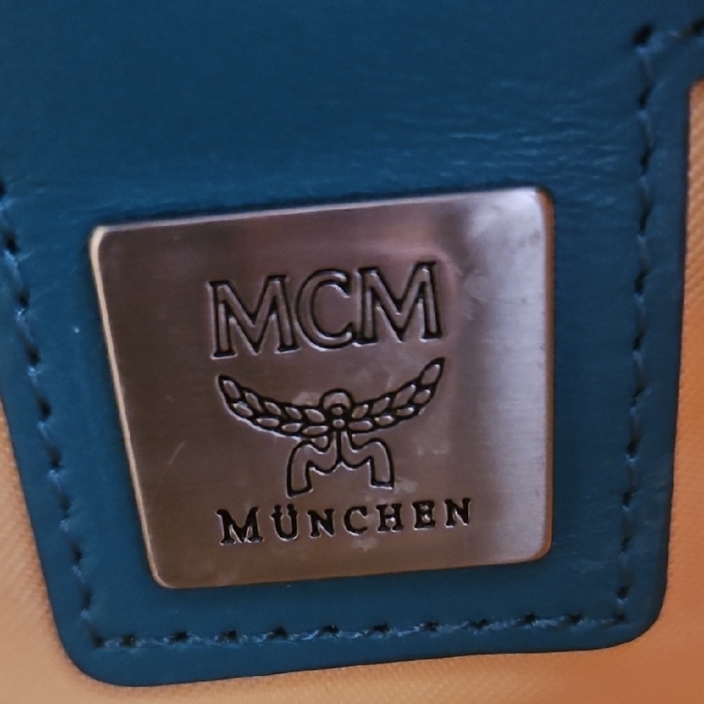 MCM Rare Visetos Shoulder Bag w/COA  - Picture 5 of 13